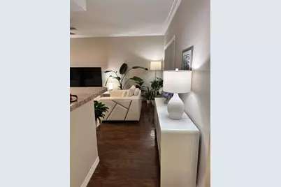 220 SW 116th Ave #15201, Pembroke Pines, FL 33025 - Photo 5