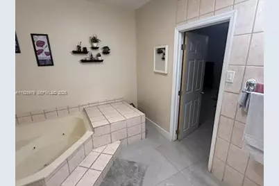 3795 NW 165th St, Miami Gardens, FL 33054 - Photo 15