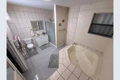 3795 NW 165th St, Miami Gardens, FL 33054 - Photo 13