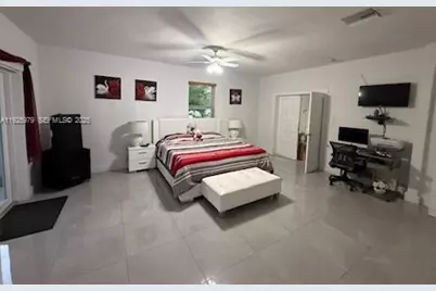 3795 NW 165th St, Miami Gardens, FL 33054 - Photo 9