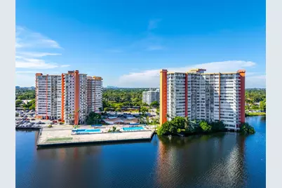 1301 NE Miami Gardens Dr #1523W, Miami, FL 33179 - Photo 7