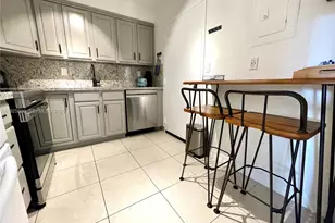 10101 E Bay Harbor Dr, Bay Harbor Islands, FL 33154 - Photo 13