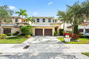 6933 NW 104th Ct, Doral, FL 33178 - Photo 3
