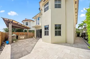 6933 NW 104th Ct, Doral, FL 33178 - Photo 17