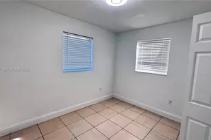 1400 N 70th Way, Hollywood, FL 33024 - Photo 23