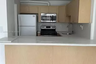 210 172nd St, Sunny Isles Beach, FL 33160 - Photo 5