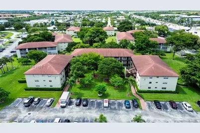 150 SW 134th Way #203R, Pembroke Pines, FL 33027 - Photo 5