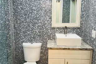 1070 NW 53rd St, Deerfield Beach, FL 33064 - Photo 9