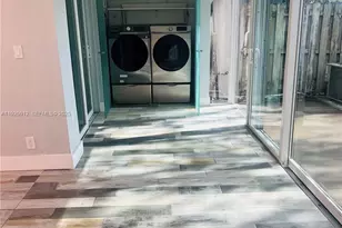 1070 NW 53rd St, Deerfield Beach, FL 33064 - Photo 7