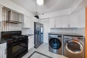 12995 NE 5th Ave, North Miami, FL 33161 - Photo 7
