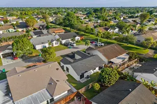 13338 SW 113th Pl, Miami, FL 33176 - Photo 3