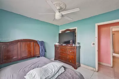 8113 Rose Marie Cir, Boynton Beach, FL 33472 - Photo 17