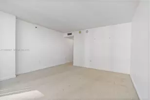 5757 Collins Ave, Miami Beach, FL 33140 - Photo 45