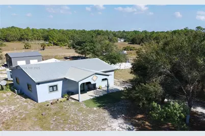 527 Perimeter Rd, Labelle, FL 33440 - Photo 33