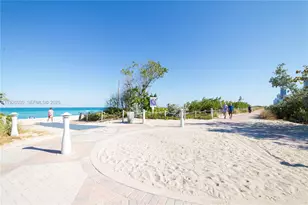 7915 Harding Ave, Miami Beach, FL 33141 - Photo 23