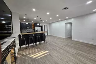 19601 NE Miami Ct, Miami, FL 33179 - Photo 5