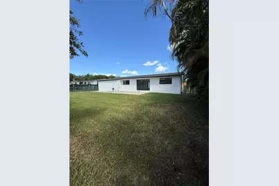 4850 SW 93rd Ct, Miami, FL 33165 - Photo 25