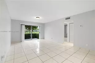 1276 SW 113th Terrace, Pembroke Pines, FL 33025 - Photo 15