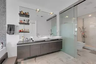 200 Biscayne Blvd Way, Miami, FL 33131 - Photo 31