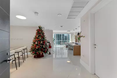 200 Biscayne Boulevard Way #3108, Miami, FL 33131 - Photo 15