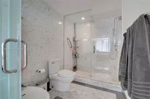 200 Biscayne Blvd Way, Miami, FL 33131 - Photo 29