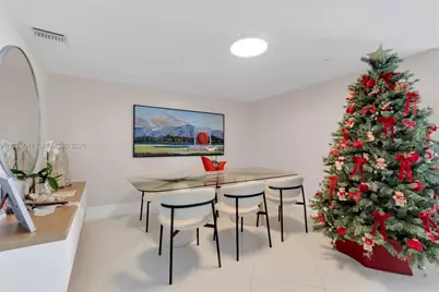 200 Biscayne Boulevard Way #3108, Miami, FL 33131 - Photo 17