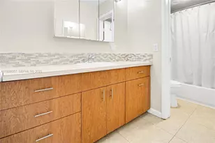 6505 Winfield Blvd, Margate, FL 33063 - Photo 13