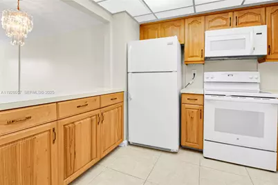 6505 Winfield Blvd #B-4, Margate, FL 33063 - Photo 7