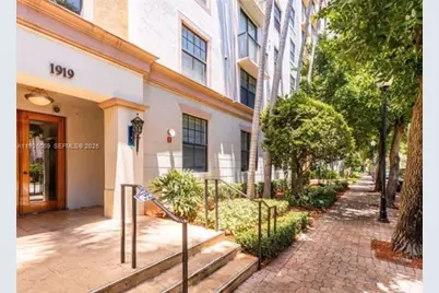 1919 Van Buren St #212A, Hollywood, FL 33020 - Photo 3