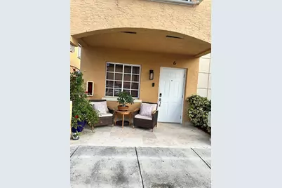 3539 W 76th St #6, Hialeah, FL 33018 - Photo 1