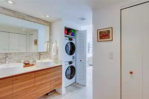 177 Ocean Ln Dr, Key Biscayne, FL 33149 - Photo 21