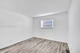 243 Castlewood Dr, North Palm Beach, FL 33408 - Photo 23