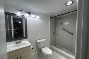 14311 N Kendall Dr, Miami, FL 33186 - Photo 21