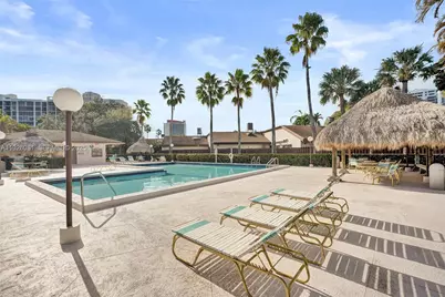 531 Leslie Dr, Hallandale Beach, FL 33009 - Photo 29