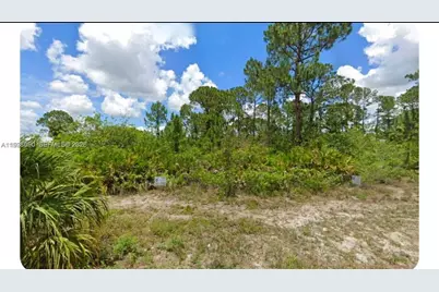 3418 71st St W, Lehigh Acres, FL 33971 - Photo 1