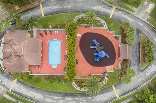 755 E Mowry Ct, Homestead, FL 33030 - Photo 27