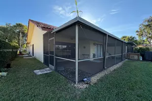 16233 Laurel Dr, Weston, FL 33326 - Photo 27