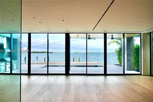 1041 N Venetian Dr, Miami, FL 33139 - Photo 9