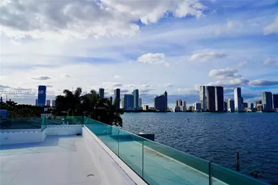 1041 N Venetian Dr, Miami, FL 33139 - Photo 35