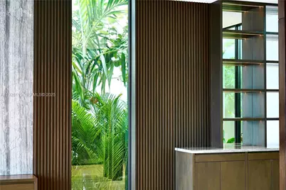 1041 N Venetian Dr, Miami, FL 33139 - Photo 11