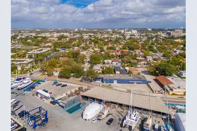 1884 NW 15th St, Miami, FL 33125 - Photo 19