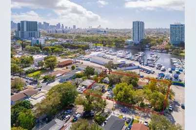 1884 NW 15th St, Miami, FL 33125 - Photo 1