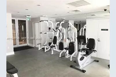 6301 Collins Ave #2508, Miami Beach, FL 33141 - Photo 7