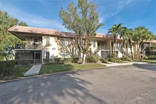 302 Lakeview Dr, Weston, FL 33326 - Photo 29
