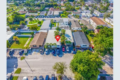 700 NE 6th St, Hallandale Beach, FL 33009 - Photo 5