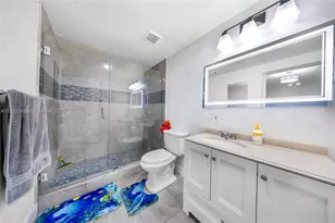 4660 E 4th Ave, Hialeah, FL 33013 - Photo 19