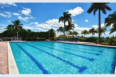 [Address not provided], Pembroke Pines, FL 33028 - Photo 33