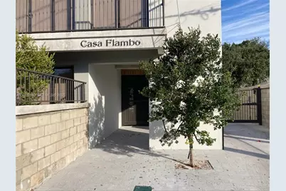 1053 NW 29th St, Miami, FL 33127 - Photo 9