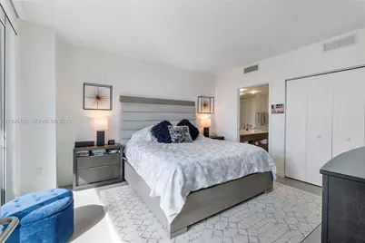 1100 S Miami Ave #2302, Miami, FL 33130 - Photo 13