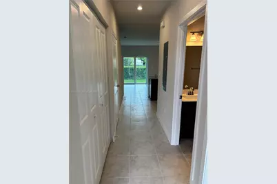 551 NW 10 Ct, Florida City, FL 33034 - Photo 7